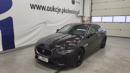 Jaguar XE 2.0 D180 R-Dynamic SE aut