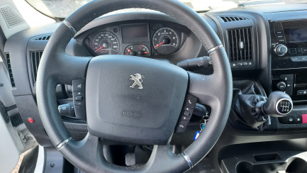 Zdjęcie przedmiotu: Peugeot Boxer 435 L4 Pro2.2 BlueHDi MR`14 E6.2 3.5t