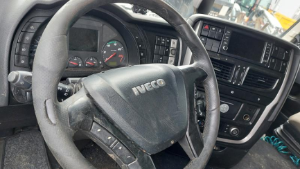 Zdjęcie przedmiotu: Iveco STRALIS E6 18.0t