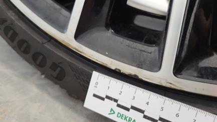 Zdjęcie przedmiotu: Mercedes-benz C 220 d mHEV 4-Matic AMG