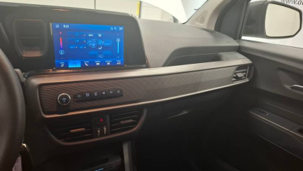 Zdjęcie przedmiotu: Ford Transit Courier Trend 1.5 EcoBlue E6d 2.2t
