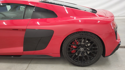 Zdjęcie przedmiotu: Audi R8 V10 RWD Performance