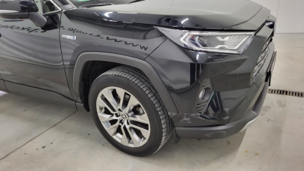Zdjęcie przedmiotu: Toyota RAV4 2.5 Hybrid Executive 4x4