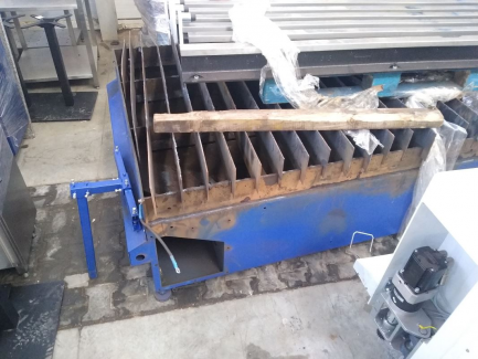 Zdjęcie przedmiotu: Automatic oxygen-plasma cutting machine Eckert Szafir