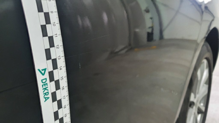 Zdjęcie przedmiotu: Mercedes-benz E 200 Sedan / Limousine