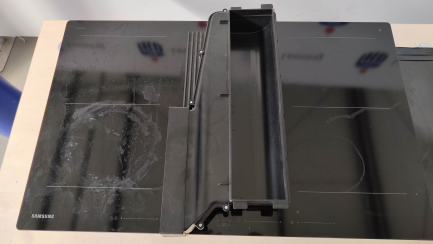 Zdjęcie przedmiotu: Płyta indukcyjna z okapem SAMSUNG NZ84T9747VK UR