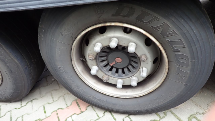 Zdjęcie przedmiotu: KOEGEL S24-1 curtain semi-trailer