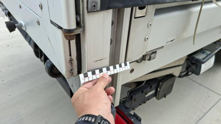 Zdjęcie przedmiotu: Iveco DAILY HI-MATIC E6e 7.2t