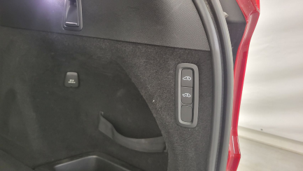 Zdjęcie przedmiotu: Volvo XC90 B5 D AWD R-Design aut Oświadczenie o utracie DR