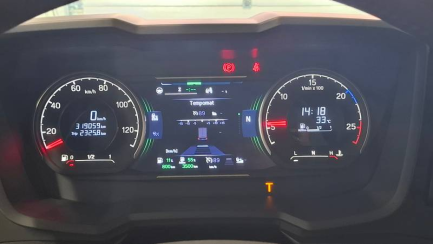 Zdjęcie przedmiotu: SCANIA R460 Super E6 18.0t 4x2 NA Highline
