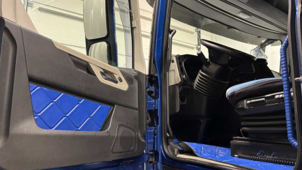 Zdjęcie przedmiotu: Ford F-MAX 500 12.7 TDCi E6d 18.0t