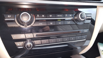 Zdjęcie przedmiotu: Bmw X5 sDrive25d