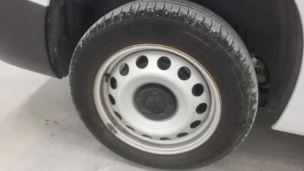 Zdjęcie przedmiotu: Opel Combo Basic E Cargo