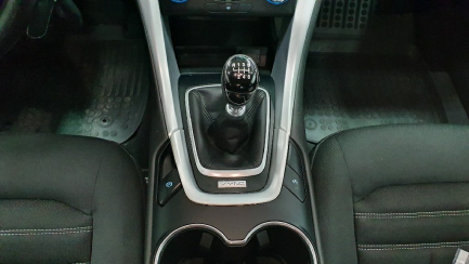 Zdjęcie przedmiotu: Ford Mondeo 2.0 TDCi Silver X (Amb.)