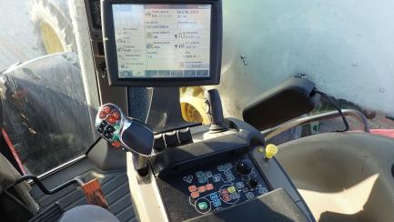 Zdjęcie przedmiotu: CASE Magnum 340 NFC farm tractor