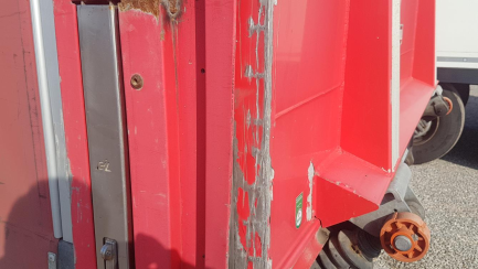 Zdjęcie przedmiotu: ORTEN AG18T Przyczepa skrzyniowa i kurtynowa z osiami centralnymi