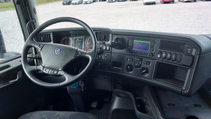 Zdjęcie przedmiotu: SCANIA R410 E6 19.0t LA 4x2MNA High