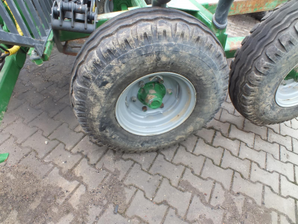 Zdjęcie przedmiotu: Forest trailer with crane FARMA T6 FARMA T6 C4.2 G2