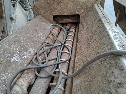 Zdjęcie przedmiotu: Maszyna do obierania cebuli z łuski stałej IMIZUNI SLM-2R/2000/300