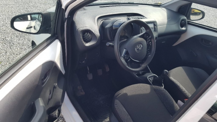 Zdjęcie przedmiotu: Toyota Aygo 1.0 VVT-i X + LPG