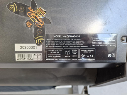 Zdjęcie przedmiotu: Ploter tnący GRAPHTEC CE7000-130