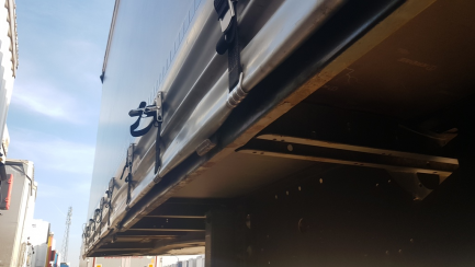 Zdjęcie przedmiotu: KRONE PROFI LINER SDP27 curtain semi-trailer