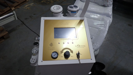 Zdjęcie przedmiotu: ALL INCLUSIVE GOLD III 18W1 cosmetic harvester