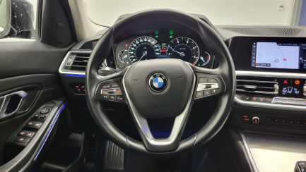 Zdjęcie przedmiotu: BMW 318d Sport Line aut Oświadczenie o utracie DR