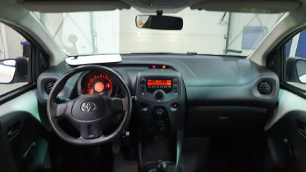 Zdjęcie przedmiotu: Toyota Aygo 1.0 VVT-i X EU6