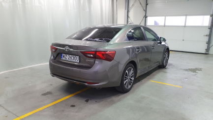 Zdjęcie przedmiotu: Toyota Avensis sedan