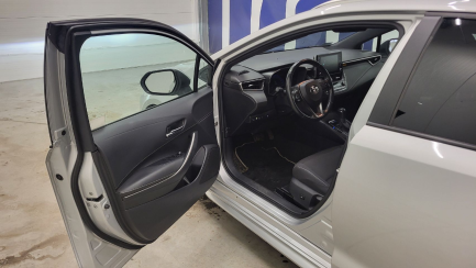 Zdjęcie przedmiotu: Toyota Corolla 2.0 Hybrid Comfort