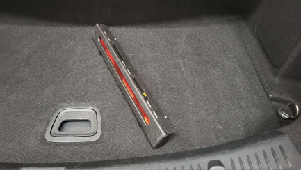 Zdjęcie przedmiotu: Mercedes-Benz E 220 d 4-Matic AMG/Avantgarde