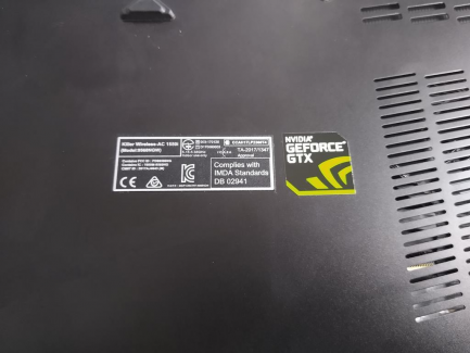 Zdjęcie przedmiotu: MSI GS73 / 8RF-043PL laptop