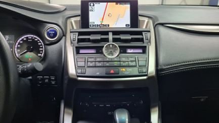 Zdjęcie przedmiotu: Lexus NX 300h F Sport AWD