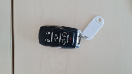 Zdjęcie przedmiotu: Dodge Ram 1500 5.7 4x4