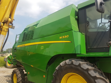 Zdjęcie przedmiotu: Kombajn Zbożowy John Deere W 330 Z HEDEREM I STOŁEM DO RZEPAKU