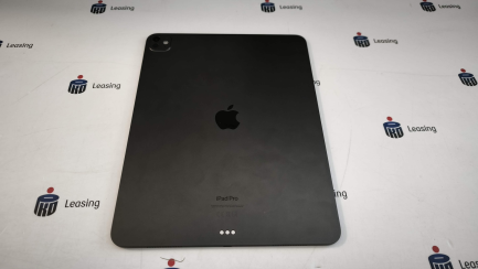 Zdjęcie przedmiotu: Планшет Apple iPad Pro 13'' 7-го покоління 2024 року, 256 ГБ, Wi-Fi Space Black - Код виробника: MVX23HC/A