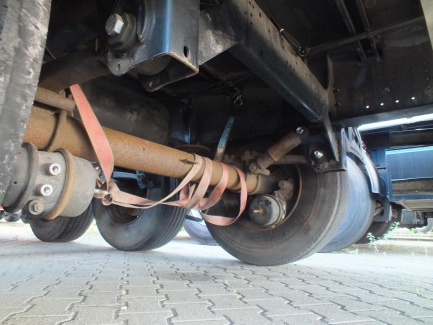 Zdjęcie przedmiotu: KRONE SD Curtain trailer