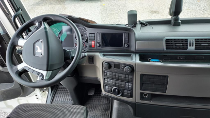 Zdjęcie przedmiotu: MAN TGX + WECON PC 18.0t