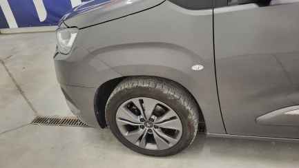 Zdjęcie przedmiotu: Toyota Proace City Verso 1.2 D-4T Family