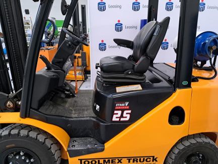 Zdjęcie przedmiotu: W&oacute;zek widłowy HANGCHA CPYD25-XH3F 