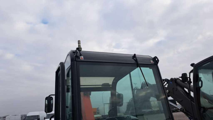 Zdjęcie przedmiotu: KUBOTA KX030-4 crawler mini excavator with attachments