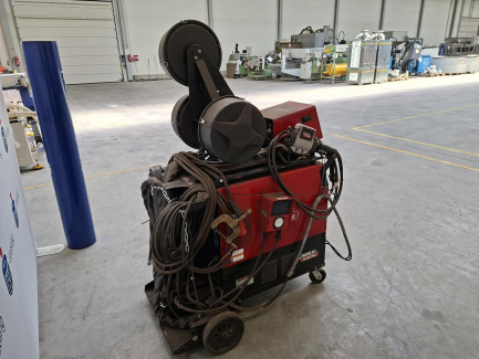 Zdjęcie przedmiotu: Lincoln Electric PIPEFAB CE Welding System