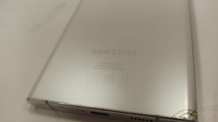 Zdjęcie przedmiotu: Smartphone / Phone Samsung Galaxy S22 Ultra 8/128GB White