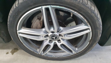 Zdjęcie przedmiotu: Mercedes-benz E220 d 4-Matic 9G-TRONIC