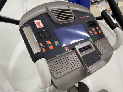 Zdjęcie przedmiotu: Cosmetic device - Swan Shaper