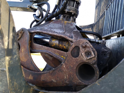 Zdjęcie przedmiotu: PONSSE WISENT forwarder with PONSSE K70 + S crane