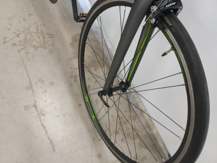 Zdjęcie przedmiotu: Шосейний велосипед Merida Scultura 400 2019-59см матовий темно-сріблясто-зелений