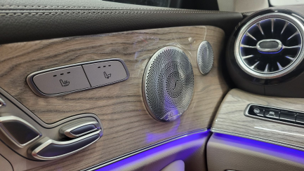 Zdjęcie przedmiotu: Mercedes-benz E 220 d Coupe 4-Matic 9G-TRONIC