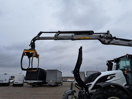 Zdjęcie przedmiotu: VALTRA T255 agricultural tractor + KESLA 316T crane